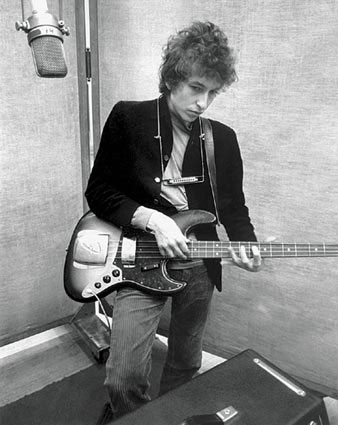 Bob Dylan & Jazz Bass - Telecaster Guitar Forum